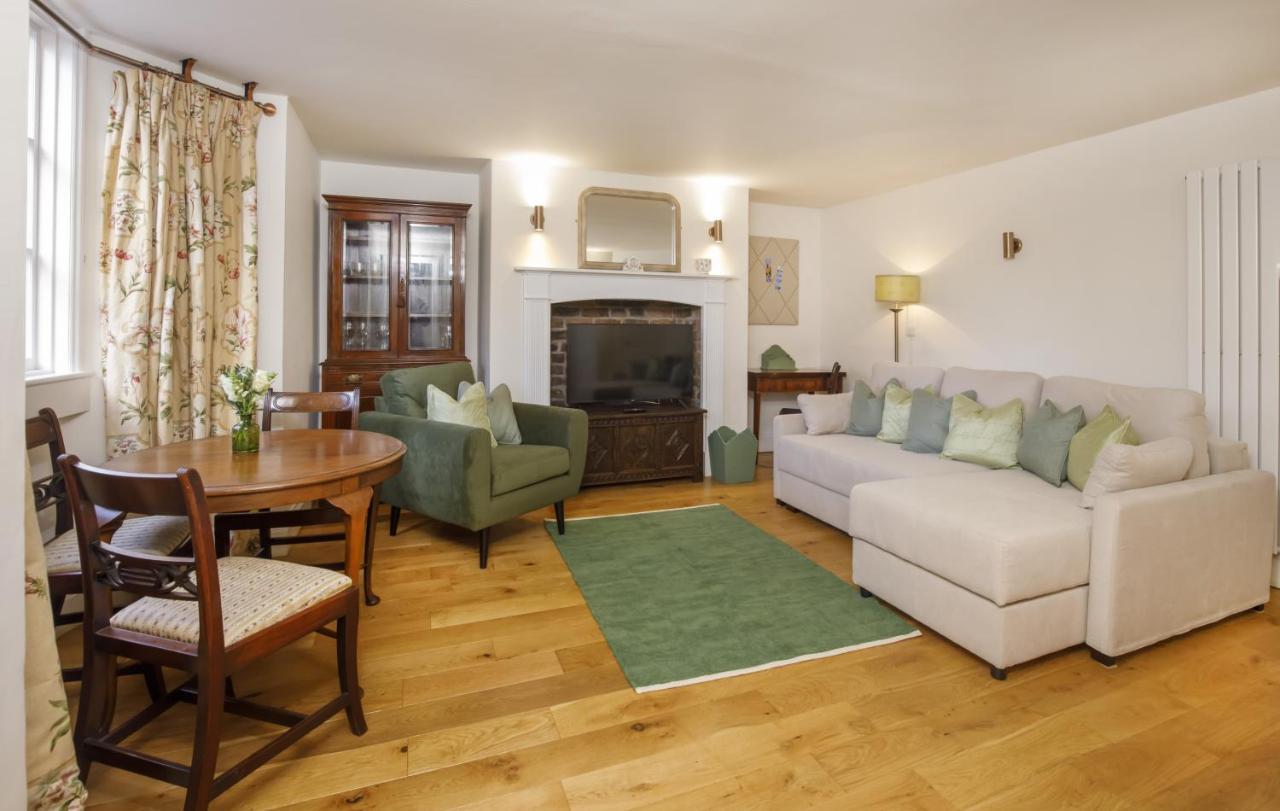 The Garden Square - Unique Luxury Apartment In Historic Garden Square - Ideal For 2 People York Zewnętrze zdjęcie