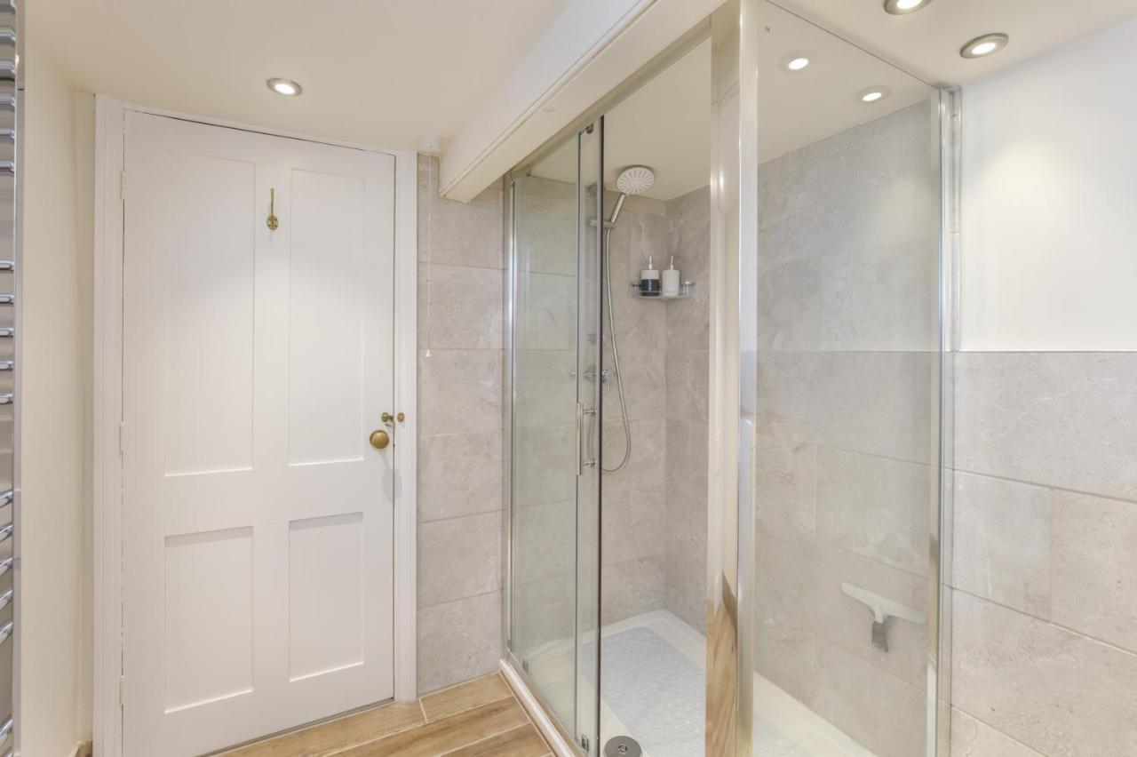 The Garden Square - Unique Luxury Apartment In Historic Garden Square - Ideal For 2 People York Zewnętrze zdjęcie