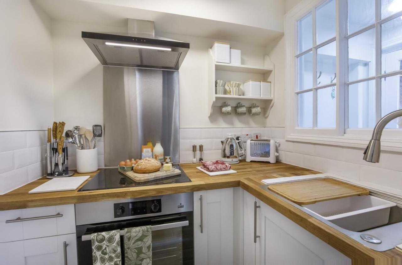 The Garden Square - Unique Luxury Apartment In Historic Garden Square - Ideal For 2 People York Zewnętrze zdjęcie